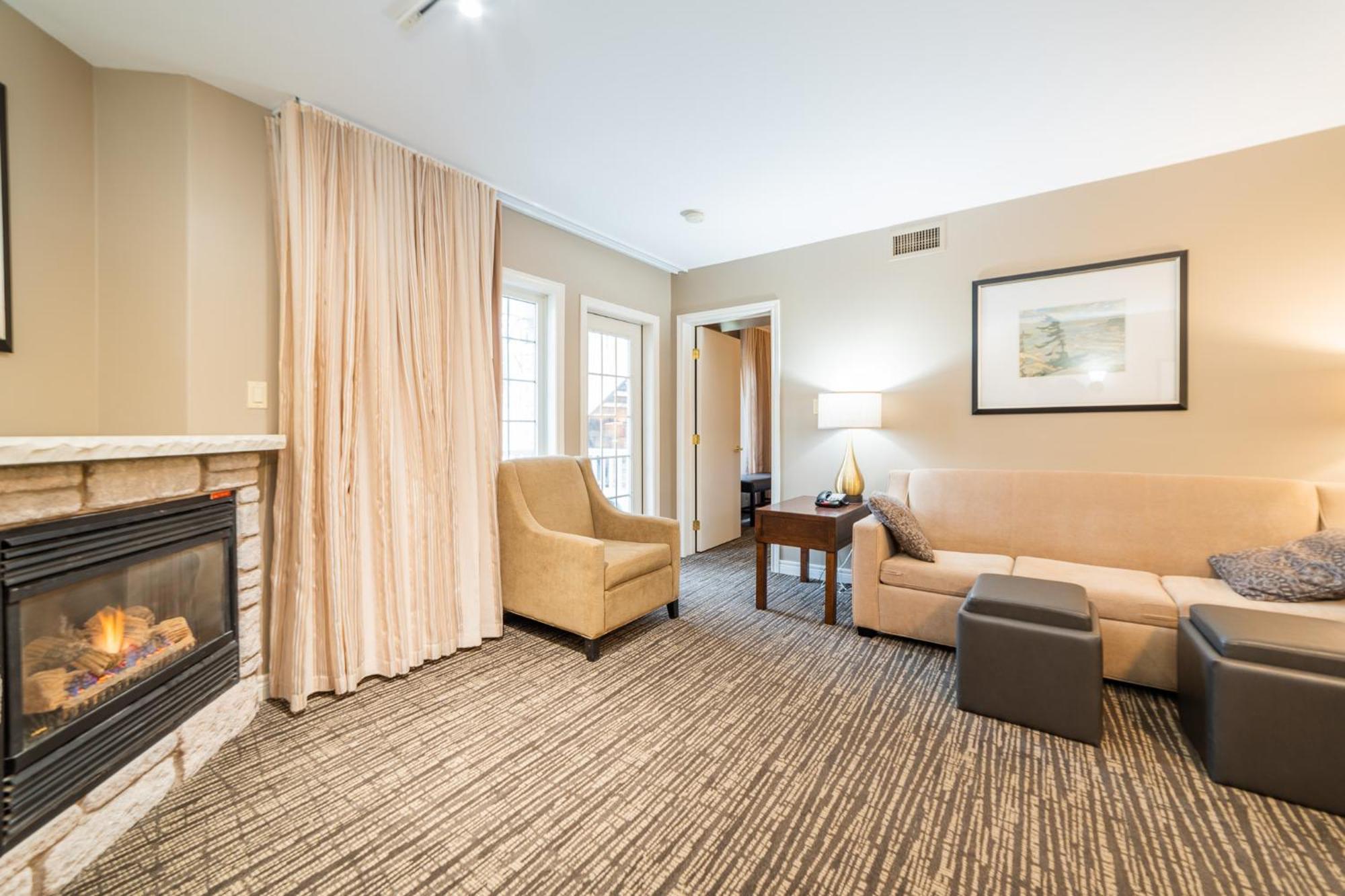 Horseshoe Valley Suites - The Azure Shanty Bay Exteriör bild